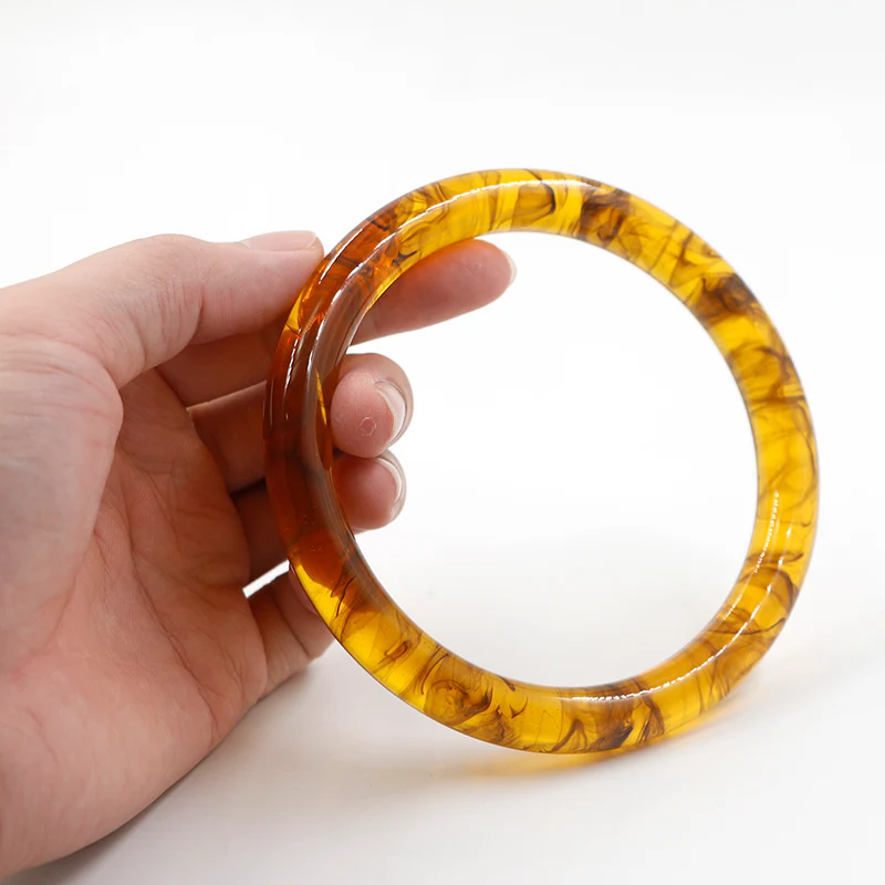 Vad gör ett armband mer än bara ett tillbehör?