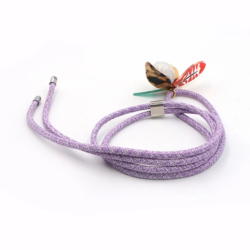 Blommcentrum pärlhalsband